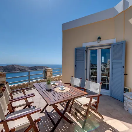 La Vue Villa Vari (Syros)